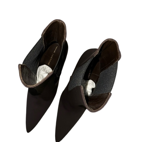 NWOB Good American Brown Suede Booties, Size 9 1/2 - Picture 3 of 6